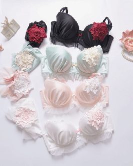 Sweet little fresh thin cup underwear flower